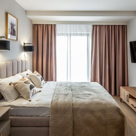 Iron Apartments Krasków Εξωτερικό φωτογραφία