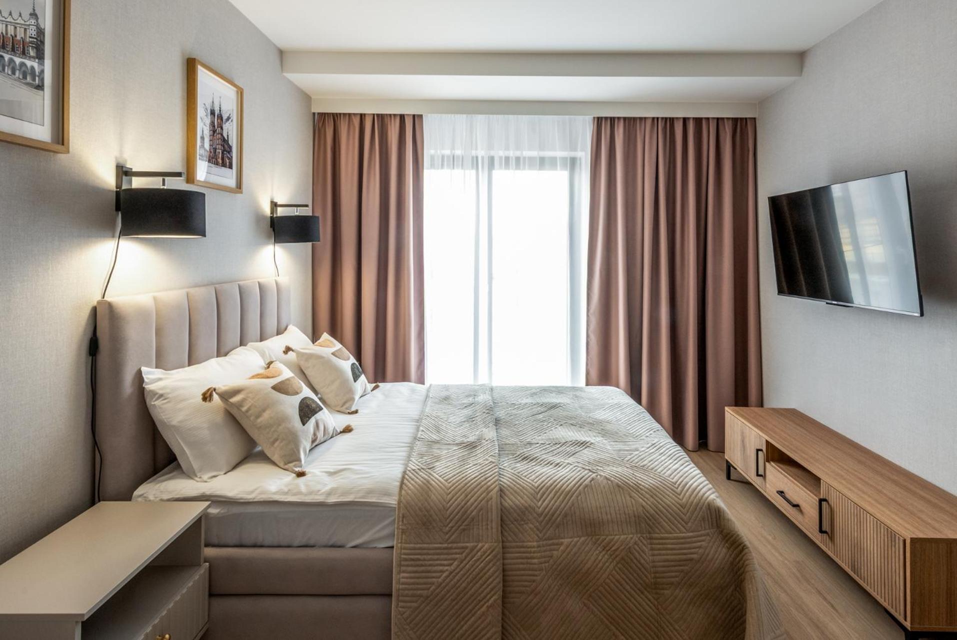 Iron Apartments Krasków Εξωτερικό φωτογραφία