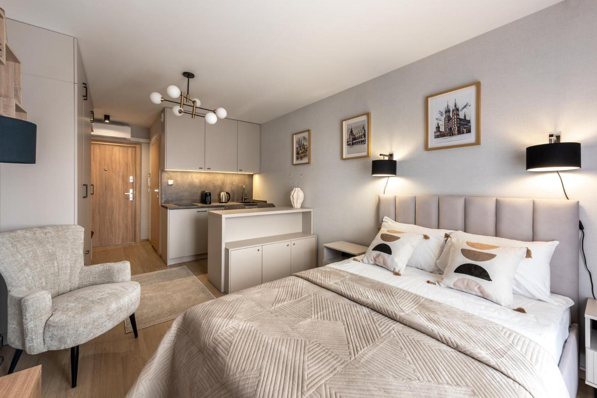 Iron Apartments Krasków Εξωτερικό φωτογραφία