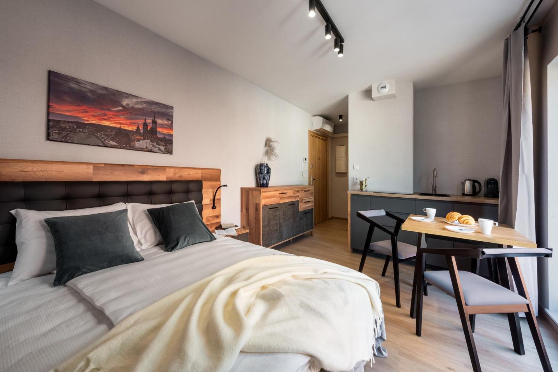 Iron Apartments Krasków Εξωτερικό φωτογραφία