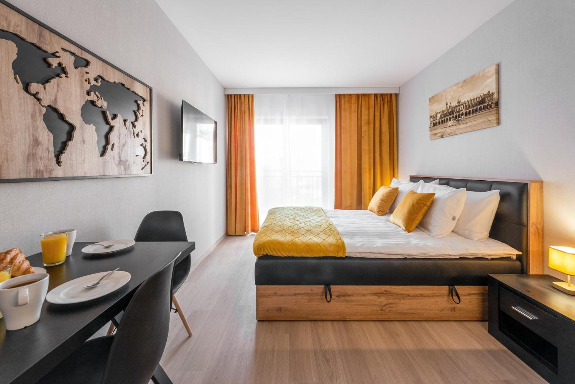 Iron Apartments Krasków Εξωτερικό φωτογραφία
